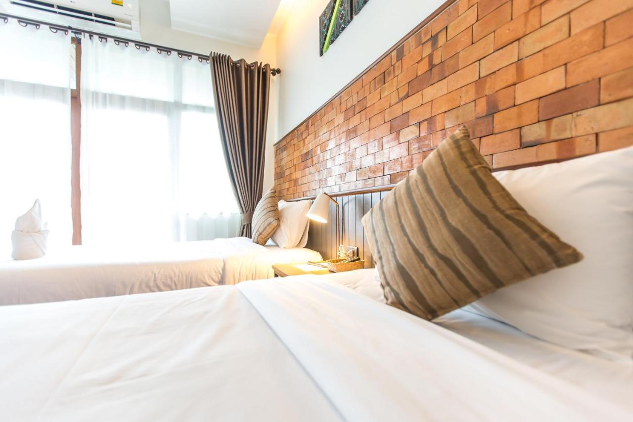The Old City Wall Inn Chiang Mai Exterior foto